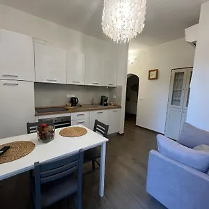 Casa Rei Pontremoli